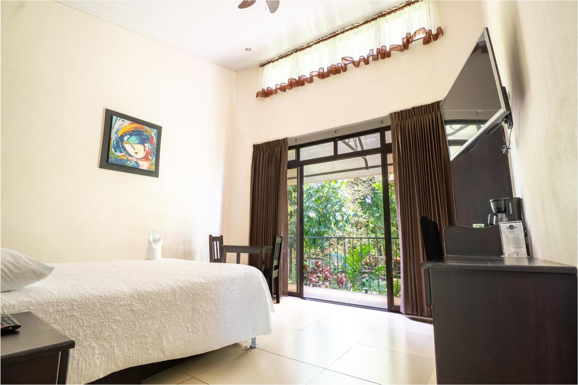 Cabanas Green House San Vito Exterior photo