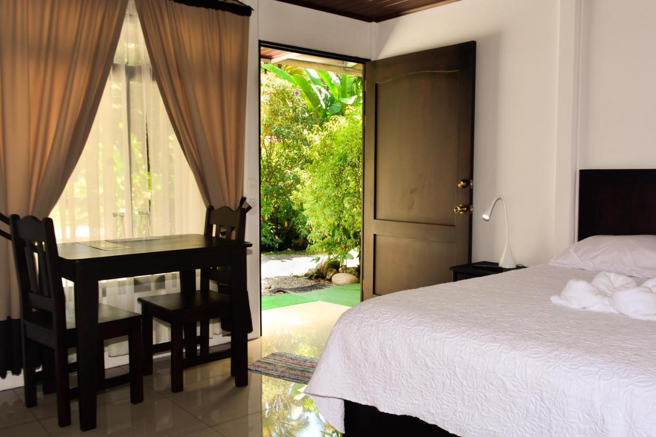 Cabanas Green House San Vito Exterior photo